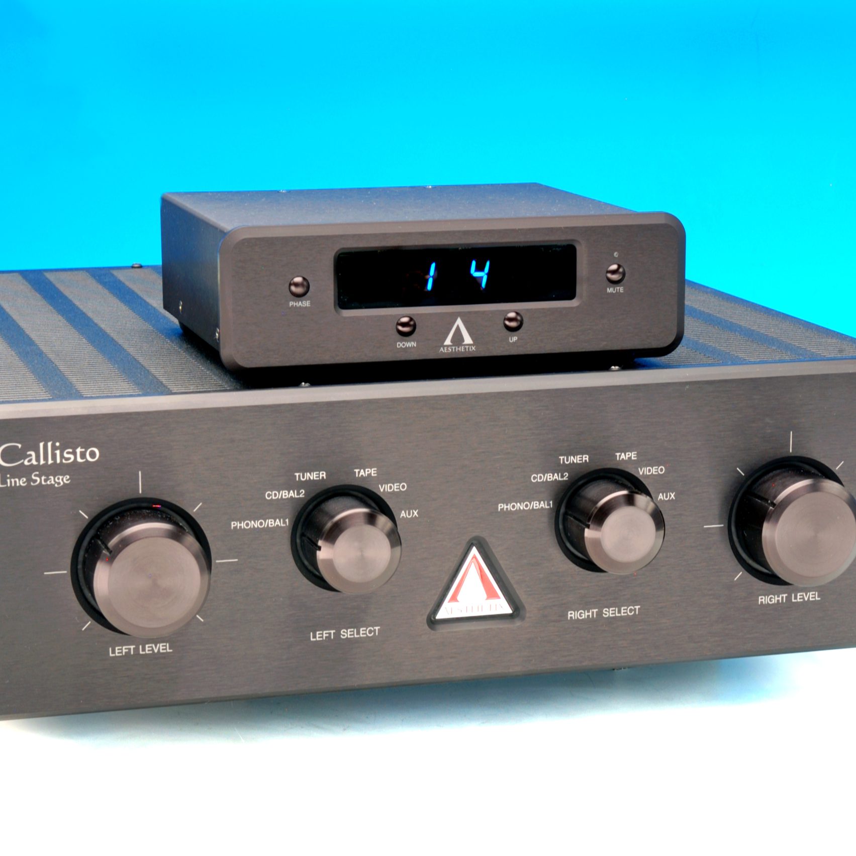 Aesthetix_CallistoMkII_withRemote