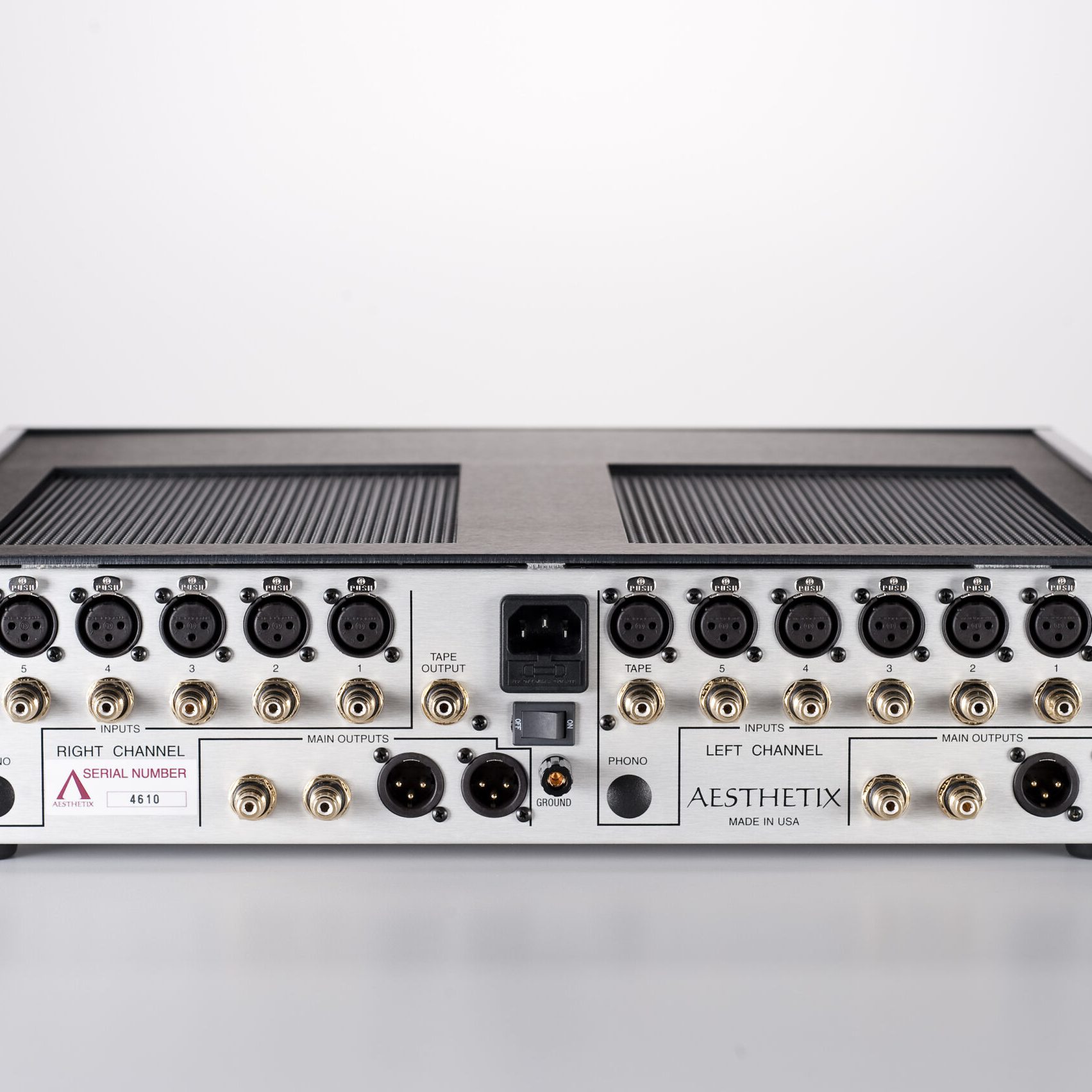 Aesthetix_Calypso_Rear