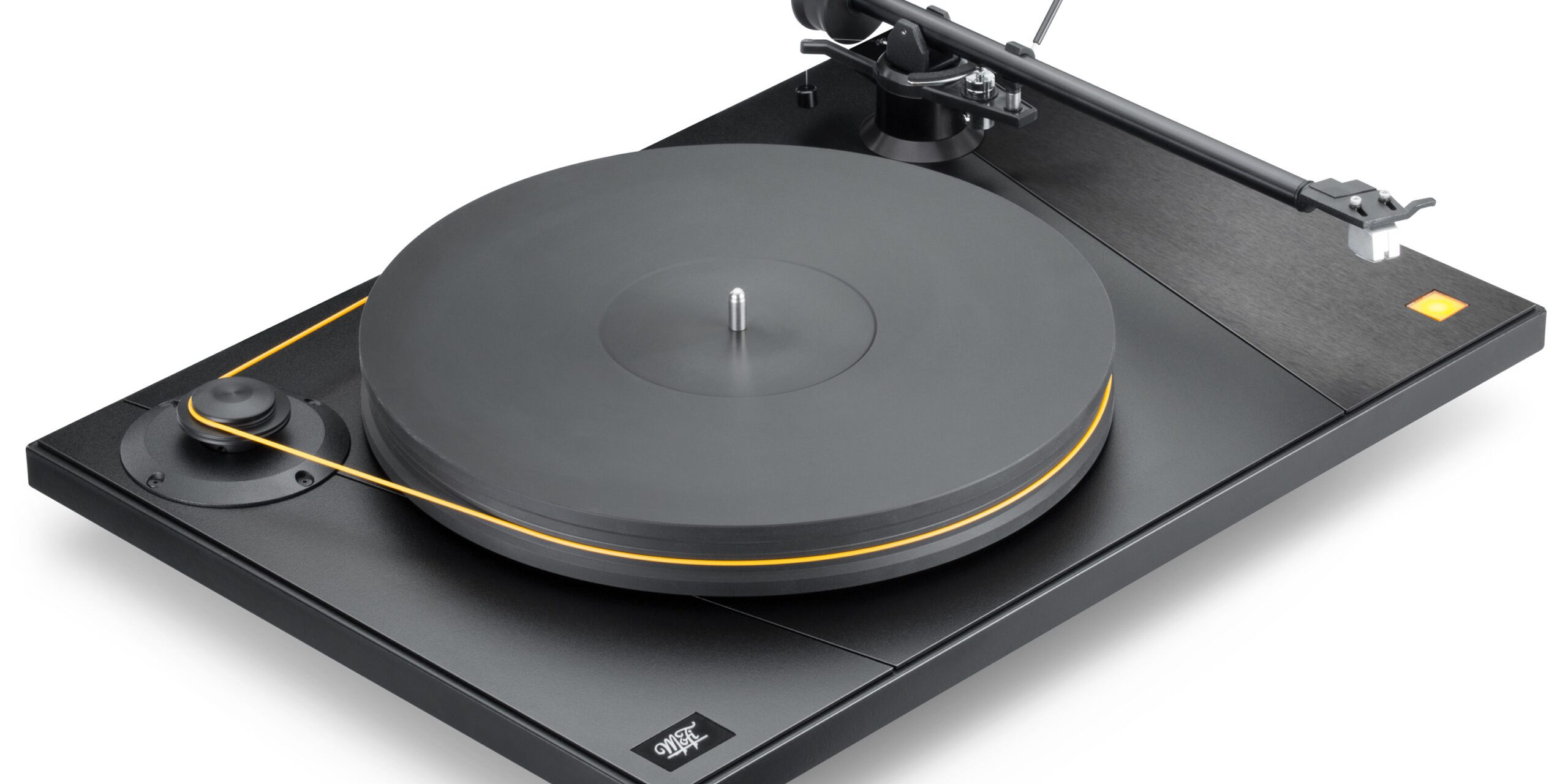 MoFi_Electronics_UltraDeck_Turntable_Angle_High_Right_Platter