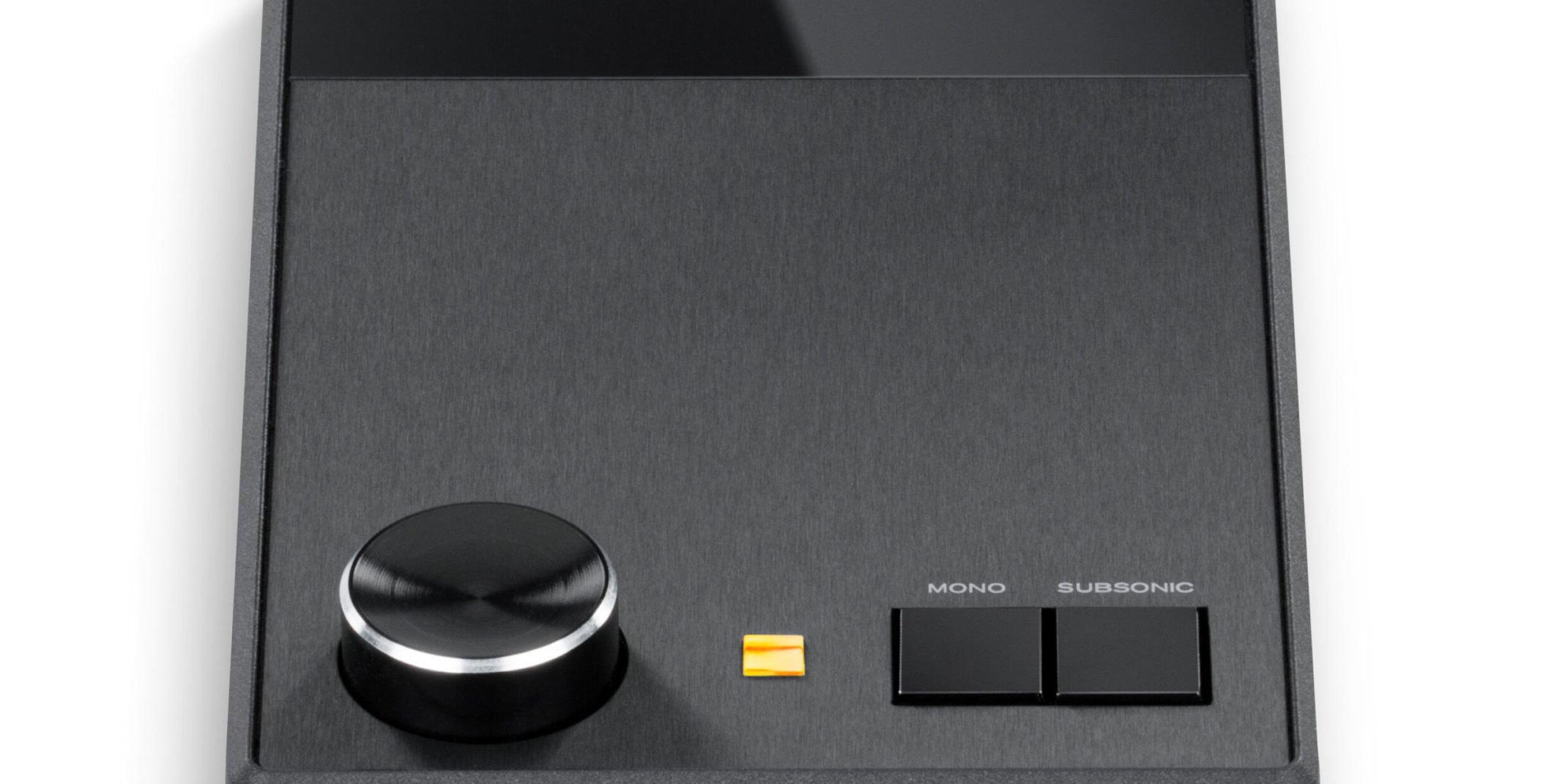 MoFi_Electronics_UltraPhono_Angle_High_Front