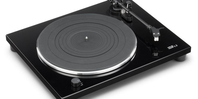 Music_Hall_MMF_1_3_Turntable_Black_High_Angle_Right