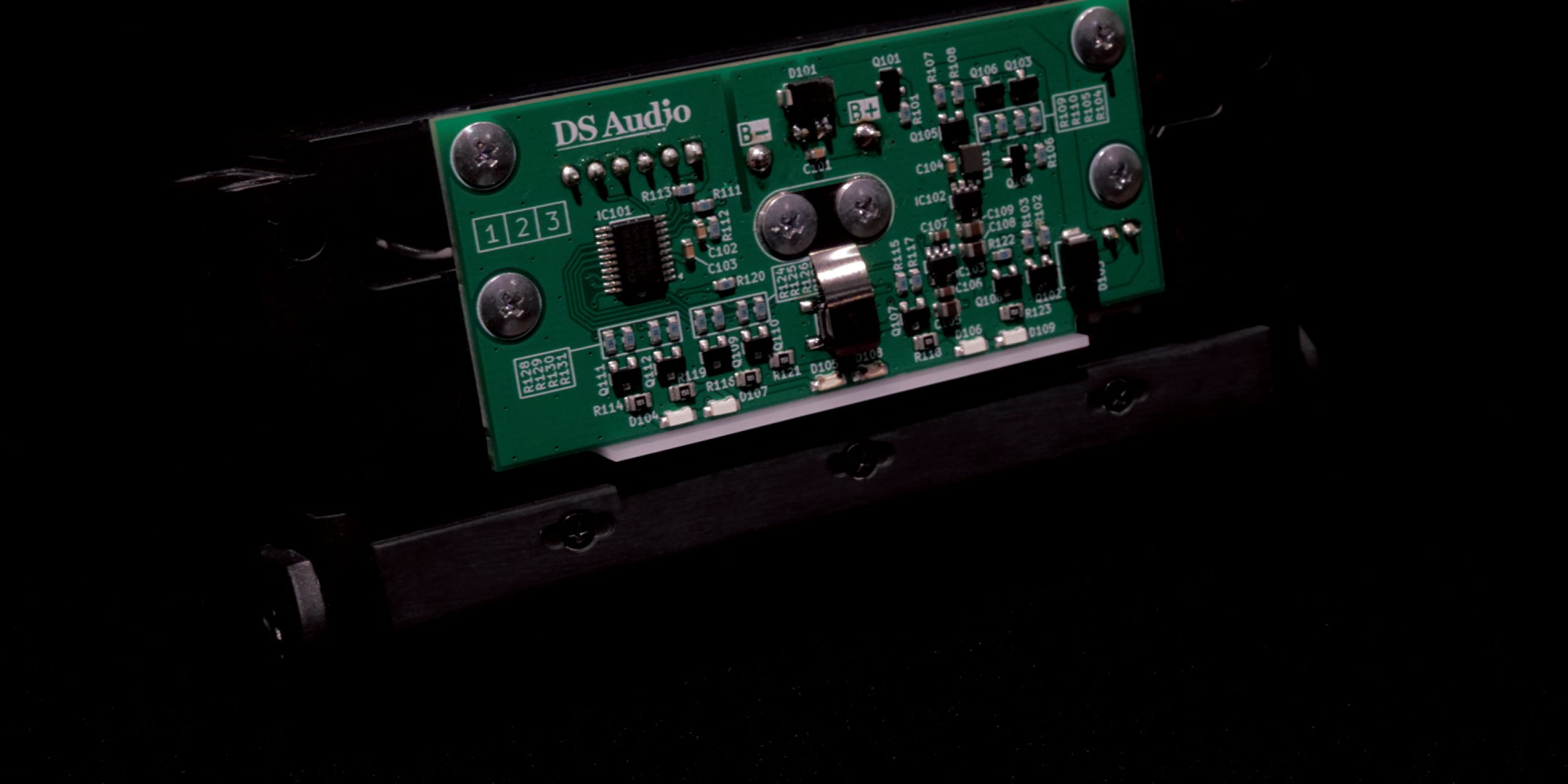 DS Audio Sonic Plattenbürste Elektronik